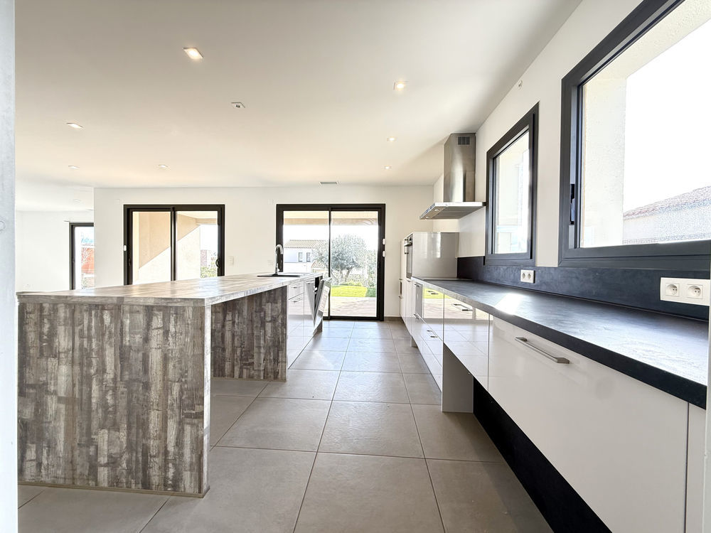 � vendre  Maison Sainte-Colombe-de-la-Commanderie (66300)