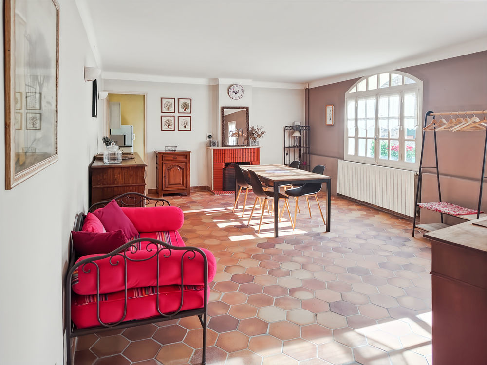 � vendre  Maison Uz�s (30700)