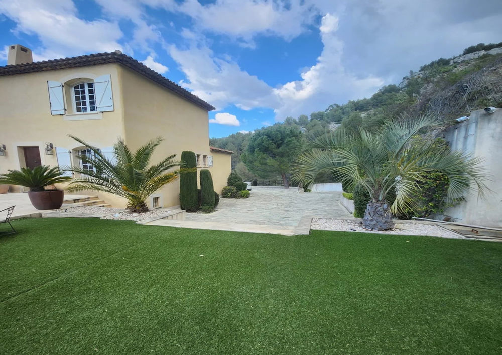 � vendre  Maison Allauch (13190)