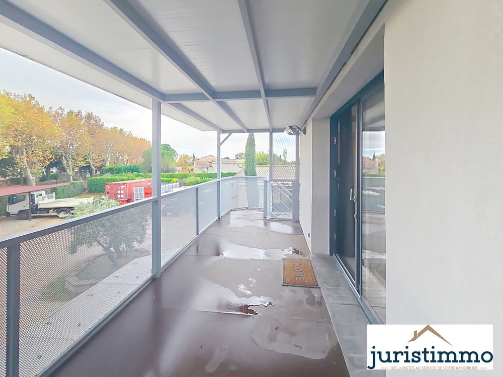 � vendre  Propri�t�/ch�teau Travaillan (84850)