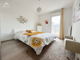  Appartement � vendre 3 pi�ces 77 m�