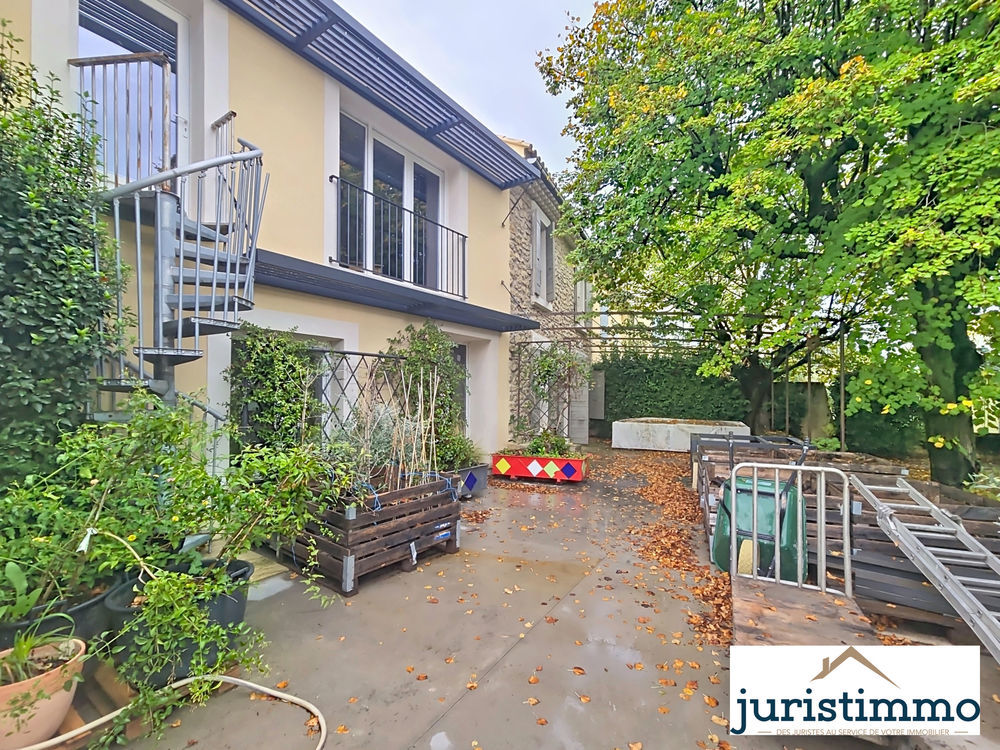 � vendre  Propri�t�/ch�teau Travaillan (84850)