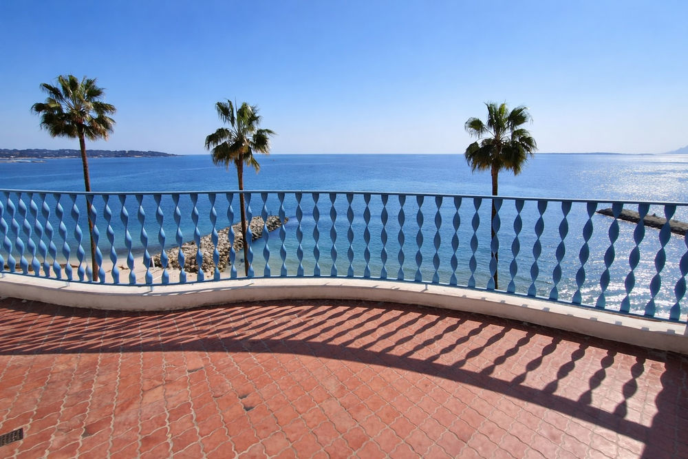 � vendre  Appartement Antibes (06600)