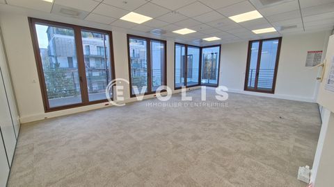 Bureaux - A LOUER - 679 m&sup2; non divisibles 14154 77144 Montevrain