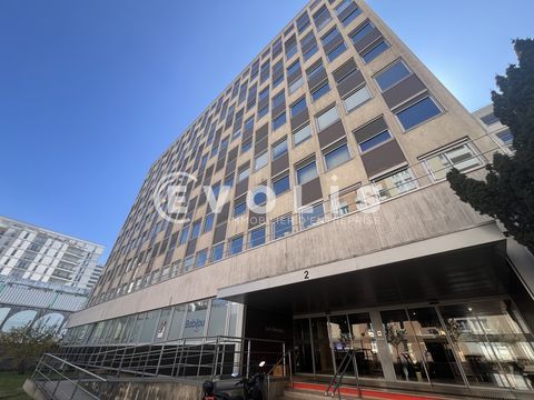 LES GEMEAUX -  BUREAUX A LOUER - 1&nbsp;030 m&sup2; divisibles &agrave; partir de 150 m&sup2; 14163 94000 Creteil