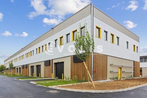 Locaux d'activit&eacute; - A LOUER - 2&nbsp;047 m&sup2; non divisibles 28999 94260 Fresnes