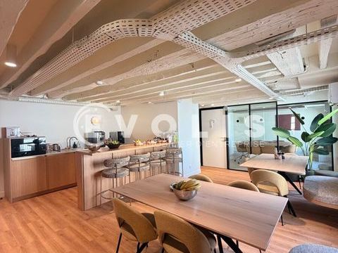 Bureaux - A LOUER - 259 m&sup2; non divisibles 28504 75009 Paris