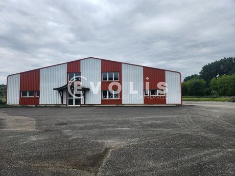 Locaux d'activit&eacute; - A VENDRE OU A LOUER - 1&nbsp;836 m&sup2; non divisibles 1600000 38300 Ruy montceau