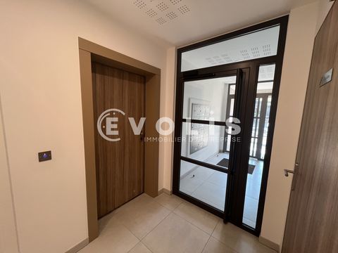 Bureaux - A VENDRE - 48 m&sup2; non divisibles 295000 94100 Saint maur des fosses