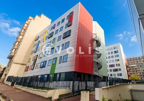 Bureaux - CONTRAT PRESTATIONS SERVICES - 36 m&sup2; divisibles &agrave; partir de 12 m&sup2; 0 92130 Issy les moulineaux