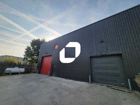 LOCAL D'ACTIVITE 311m&sup2; A LOUER - 311 m&sup2; non divisibles 2250 44840 Les sorinieres