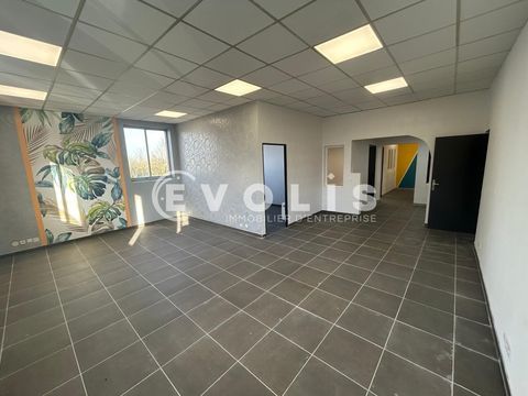 Locaux d'activit&eacute; - A LOUER - 469 m&sup2; divisibles &agrave; partir de 189 m&sup2; 3957 91630 Guibeville