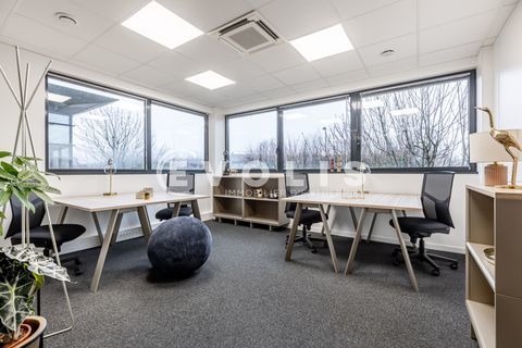 Bureaux - A LOUER - 361 m&sup2; divisibles &agrave; partir de 10 m&sup2; 107785 78990 Elancourt