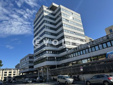 Bureaux - A LOUER - 620 m&sup2; non divisibles 7750 33000 Bordeaux