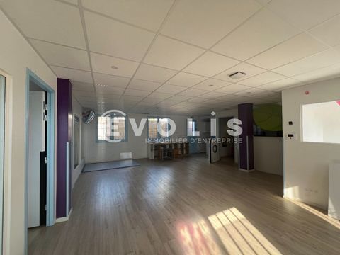 Bureaux - A LOUER - 211 m&sup2; non divisibles 3000 91320 Wissous