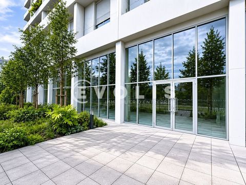 Bureaux - A LOUER - 109 m&sup2; non divisibles 2271 94200 Ivry sur seine