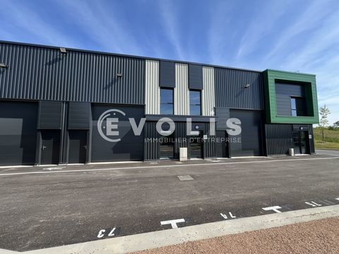 A vendre &agrave; VILLETTE D'ANTHON - 2&nbsp;230 m&sup2; divisibles &agrave; partir de 218 m&sup2; 3073418 38280 Villette d'anthon