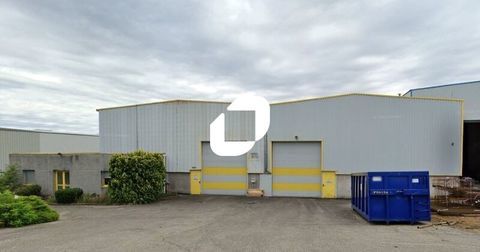 LOCAUX AVEC PONTS ROULANTS - 3&nbsp;480 m&sup2; divisibles &agrave; partir de 1&nbsp;570 m&sup2; 15950 01360 Beligneux