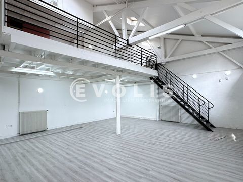 Bureaux - A LOUER - 210 m&sup2; non divisibles 5460 75020 Paris