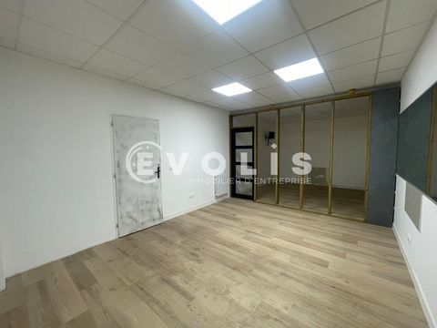 Entrepôts - A LOUER - 205 m² non divisibles 1110 33700 Merignac