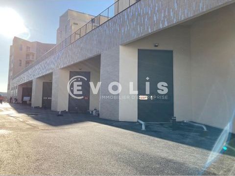 IVRY LES LETTRES - 3&nbsp;893 m&sup2; divisibles &agrave; partir de 1&nbsp;567 m&sup2; 89647 94200 Ivry sur seine