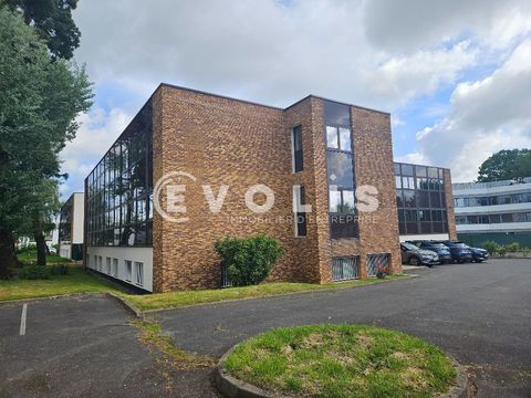 Bureaux - A LOUER - 360 m&sup2; divisibles &agrave; partir de 130 m&sup2; 3600 91940 Les ulis