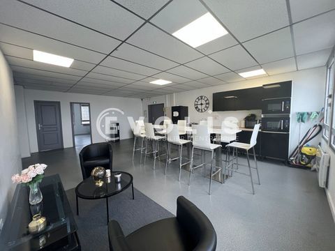 Bureaux - A VENDRE - 351 m&sup2; divisibles &agrave; partir de 142 m&sup2; 330000 91130 Ris orangis
