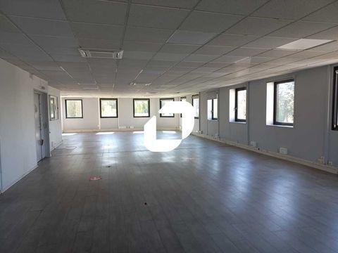 Bureaux - A VENDRE - 334 m² non divisibles 815000 59700 Marcq en baroeul