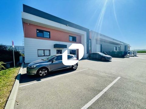 B&acirc;timent en excellent &eacute;tat - 841 m&sup2; non divisibles 6583 69330 Jonage