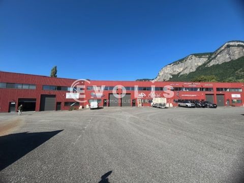 Bureaux - A VENDRE - 374 m&sup2; non divisibles 388000 38660 La terrasse