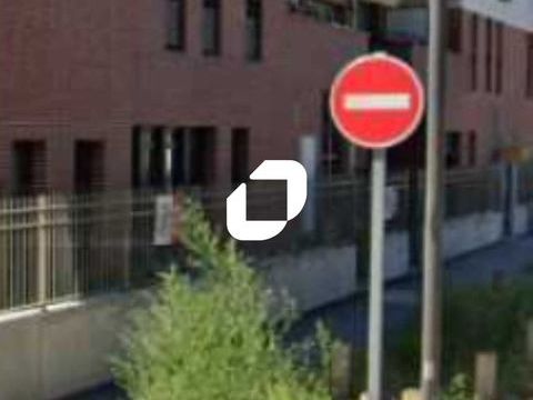 Locaux Commerciaux - A LOUER - 165 m² non divisibles 3450 93330 Neuilly sur marne