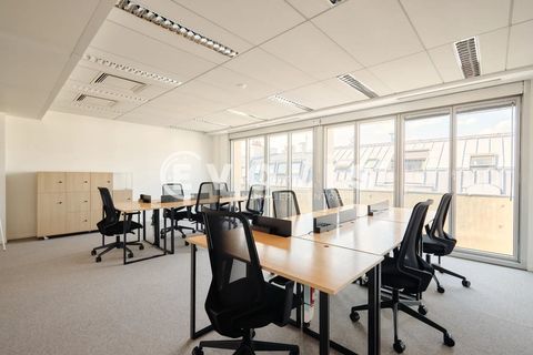 Bureaux - A LOUER - 244 m&sup2; non divisibles 29340 75018 Paris