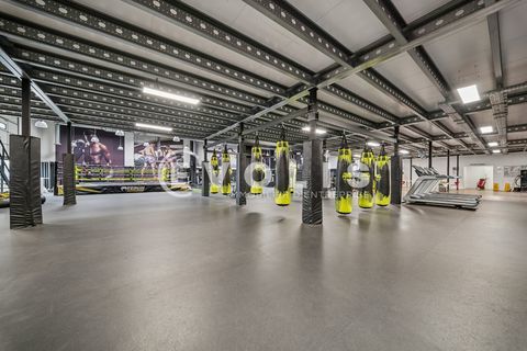 AUCLKAND - 1&nbsp;888 m&sup2; non divisibles 28320 94150 Rungis