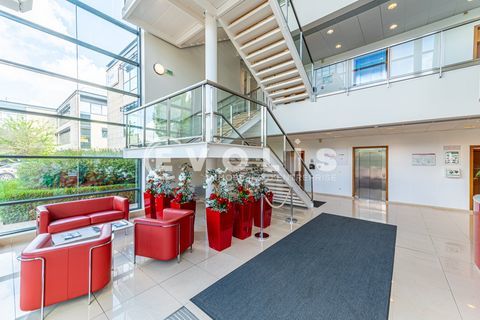 Bureaux - A LOUER - 3&nbsp;061 m&sup2; divisibles &agrave; partir de 1&nbsp;524 m&sup2; 38263 77700 Serris