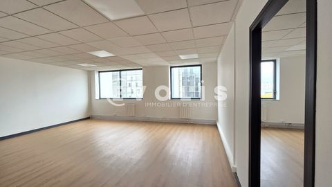 HOCHE TIGRE - 571 m&sup2; divisibles &agrave; partir de 8 m&sup2; 8089 94200 Ivry sur seine