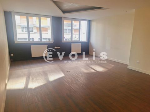 Bureaux - A VENDRE - 272 m&sup2; non divisibles 1822400 75018 Paris