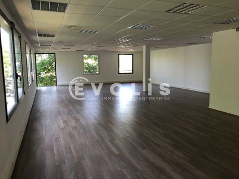 Bureaux - A LOUER - 436 m&sup2; divisibles &agrave; partir de 128 m&sup2; 5813 77144 Montevrain