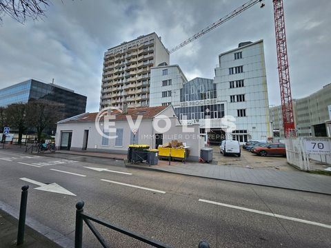 Bureaux - A LOUER - 4&nbsp;595 m&sup2; divisibles &agrave; partir de 51 m&sup2; 72754 92170 Vanves