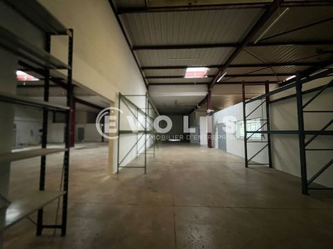 Locaux d'activit&eacute; - A LOUER - 1&nbsp;044 m&sup2; non divisibles 9570 93150 Le blanc mesnil