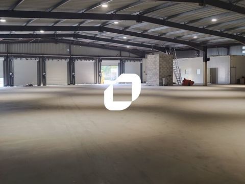 Locaux d'Activit&eacute;s - A LOUER - 2&nbsp;407 m&sup2; non divisibles 16047 33310 Lormont
