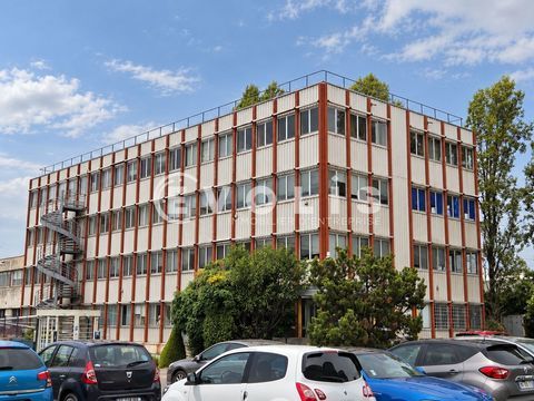Bureaux - A LOUER - 1&nbsp;452 m&sup2; divisibles &agrave; partir de 126 m&sup2; 12100 94320 Thiais