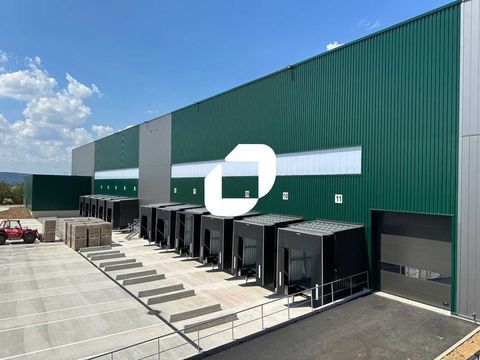 Entrep&ocirc;ts - A VENDRE OU A LOUER - 31&nbsp;520 m&sup2; non divisibles 32800000 54700 Atton