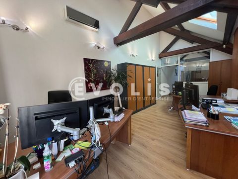 Bureaux - A LOUER - 142 m&sup2; non divisibles 2200 91940 Les ulis