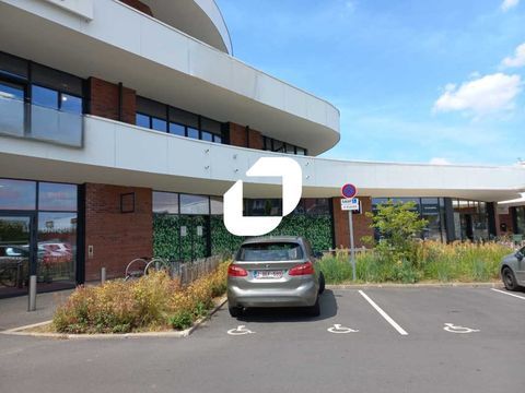 CELLULES COMMERCIALES - 843 m² divisibles à partir de 103 m² 11675 59110 La madeleine