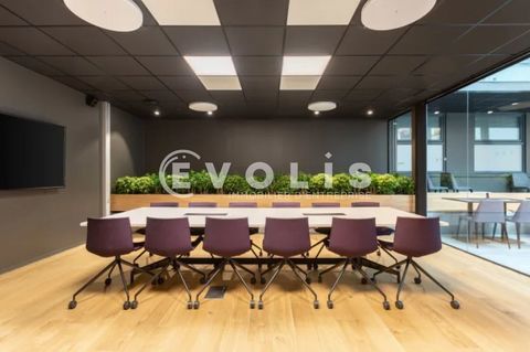 Bureaux - A LOUER - 140 m&sup2; non divisibles 6700 75014 Paris