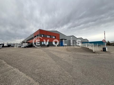 Batiment d'activit&eacute; avec 11 quais - 5&nbsp;021 m&sup2; non divisibles 43934 69960 Corbas