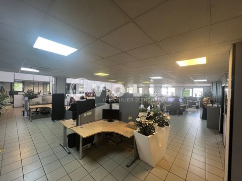 Bureaux - A LOUER - 120 m&sup2; non divisibles 1600 94000 Creteil