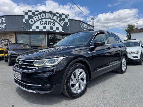 Volkswagen Tiguan Elegance Exclusive DSG,, toit ouvrant, sieges chauffants, ca 2022 occasion Tr&eacute;lissac 24750