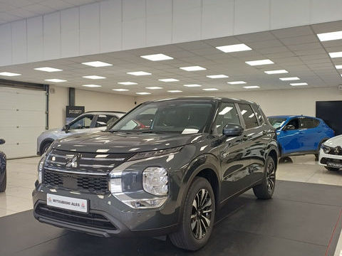 Mitsubishi Outlander 2.4 MIVEC PHEV 4WD INVITE+ 2025 occasion Al&egrave;s 30100