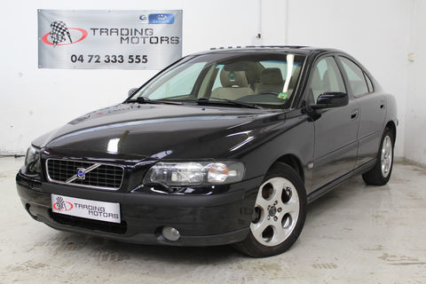Volvo S60 D5 Momentum Peu Roul&eacute; 2004 occasion Villeurbanne 69100